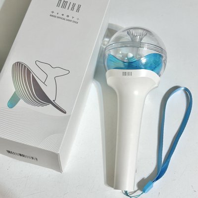 現貨｜NMIXX二手一代手燈（有盒有繩）