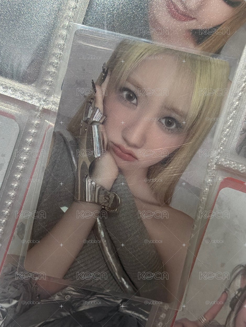 捧臉藍