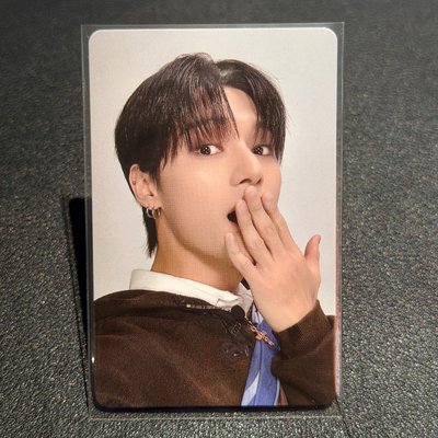 ATEEZ 友榮 Light The Way電影卡