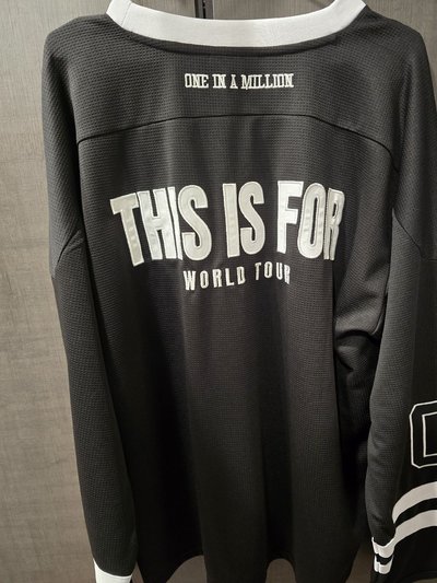 TWICE THIS IS FOR 臺北場 長袖