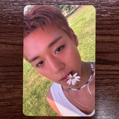 Park Jihoon 1st Single（B ver.）專輯卡