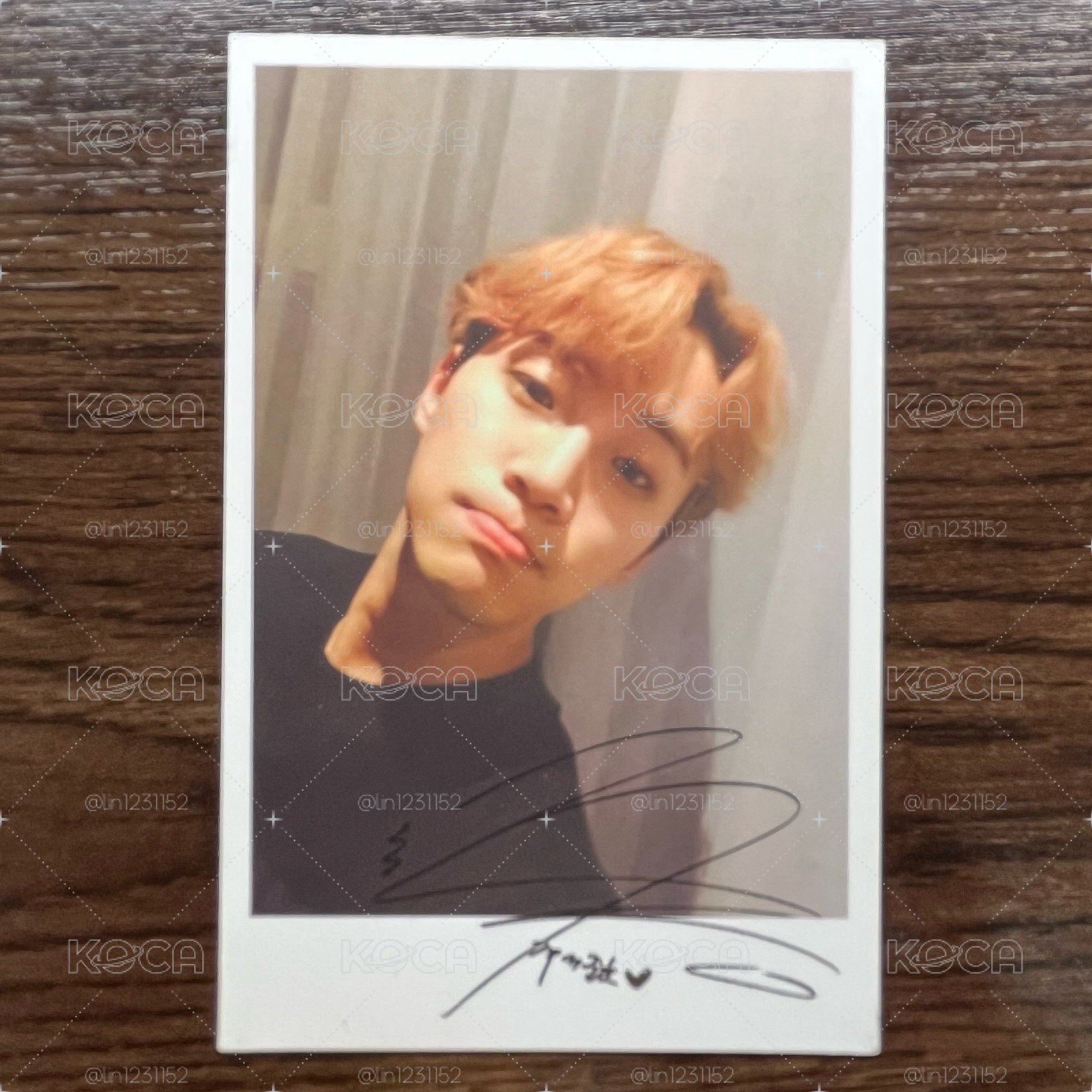 Lee Junho 〈ONE〉（專輯卡）