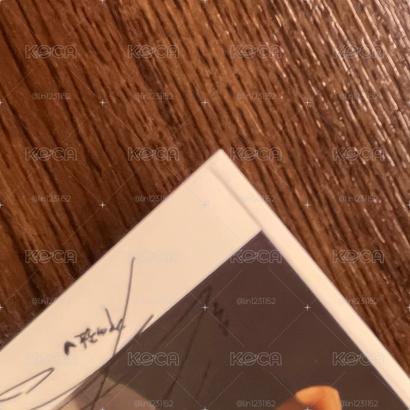 Lee Junho 〈ONE〉（專輯卡）