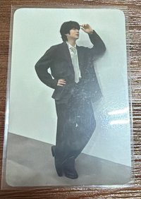 希澈靠牆
