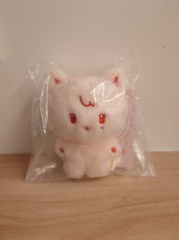 榮異色娃