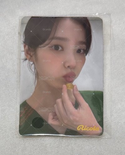 IU 代言小卡