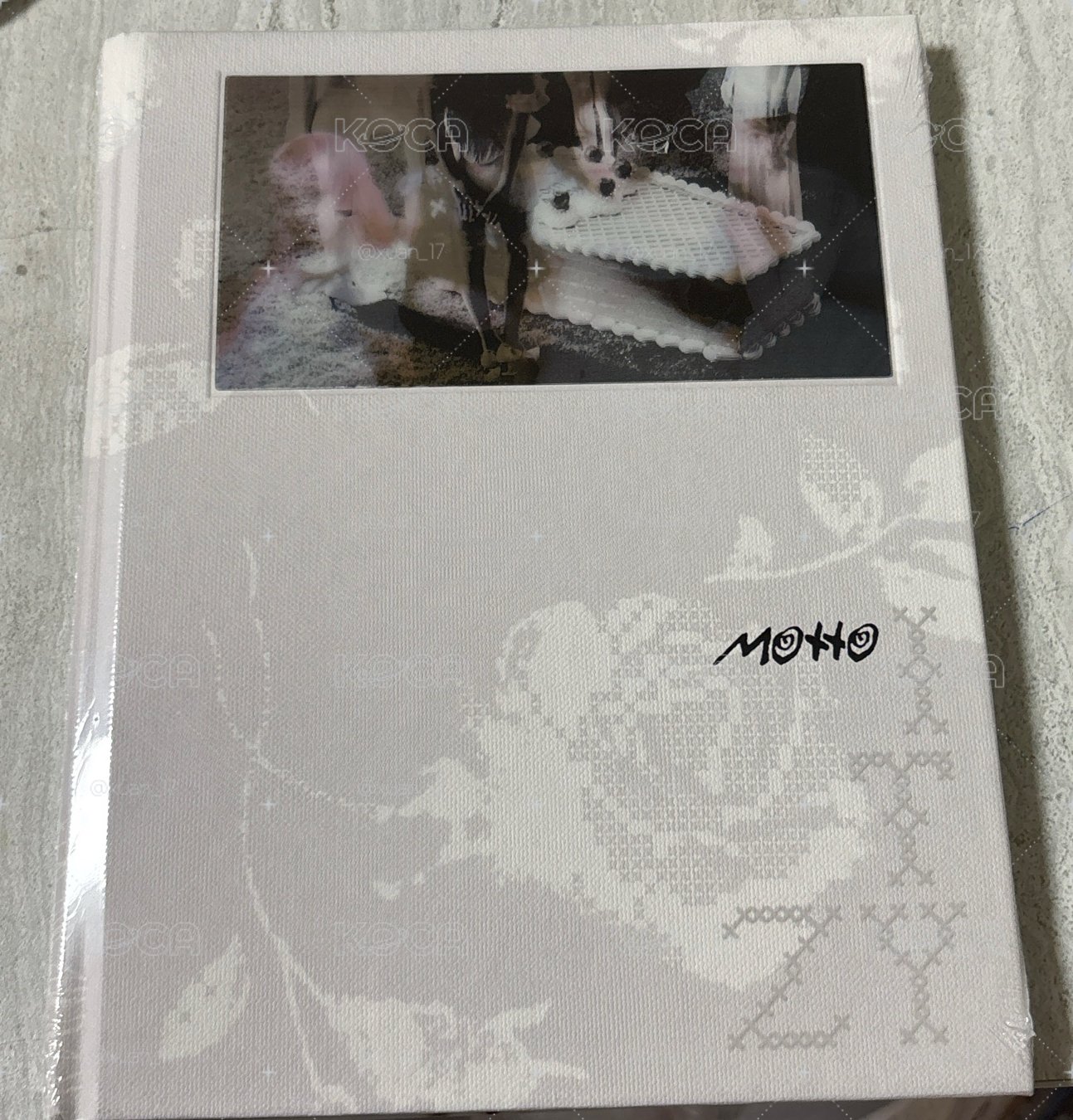 Motto 迷十二 專輯 Photobook B (灰版)