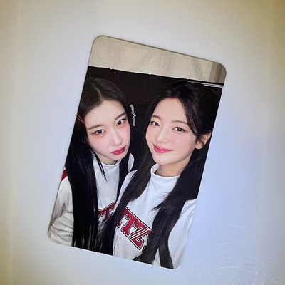 ITZY 四期會員禮卡