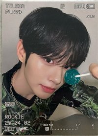 2025 K-POP ROOKIE TELECA 隨機卡 