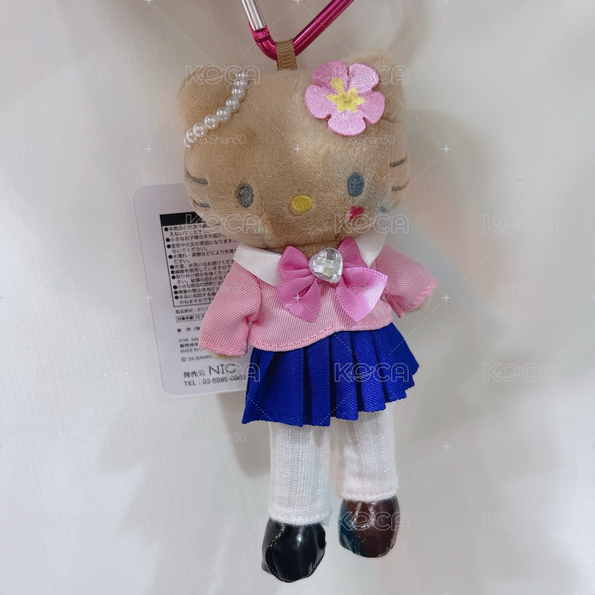長腿黑皮制服Kitty