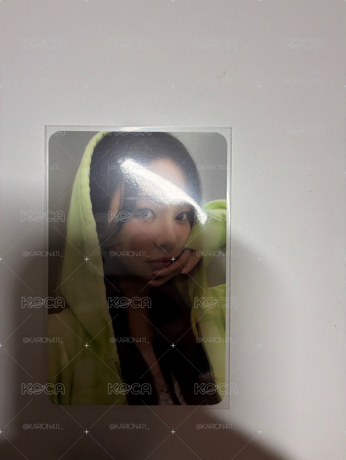 檸檬黃外套卡柚