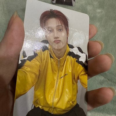 ANITEEZ in color 圍兜兜小卡