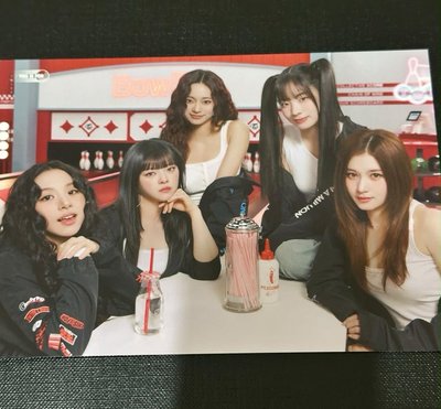 TWICE 新國立大卡明信片 小分隊2張