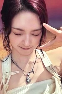 二週年回憶紀念寫真 專輯卡 B ver.