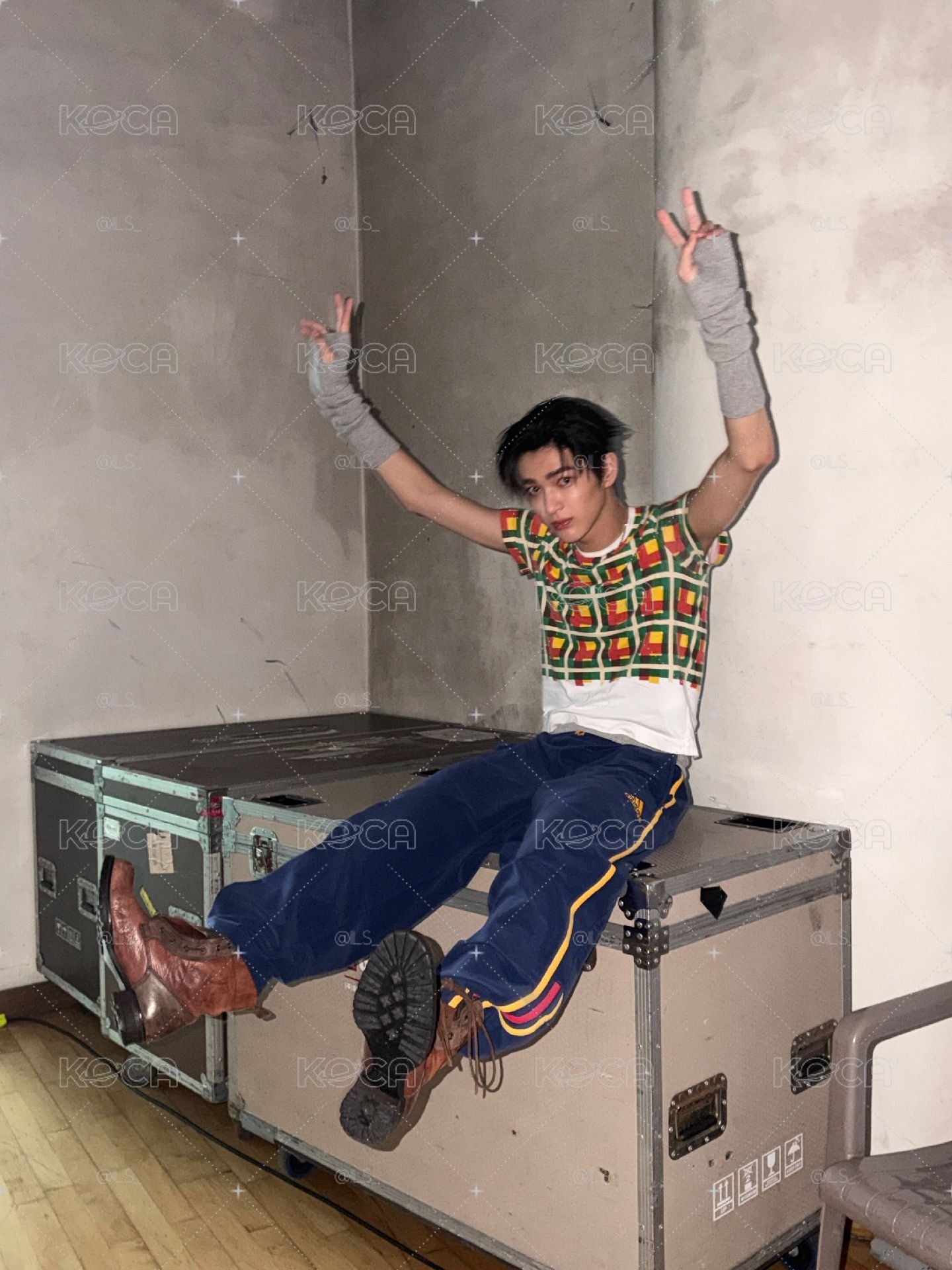 鎬