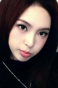 춤 (CHOOM) oy 幸運卡 
