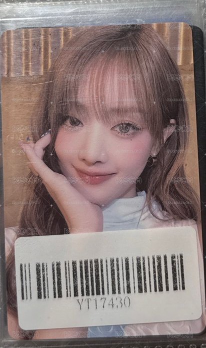 捧臉妮