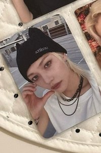 臉頰哈特兇兇