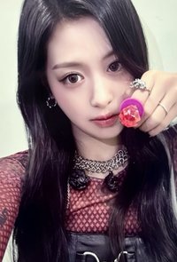 24 玫瑰日 yg 幸運卡 Ahyeon ver.A