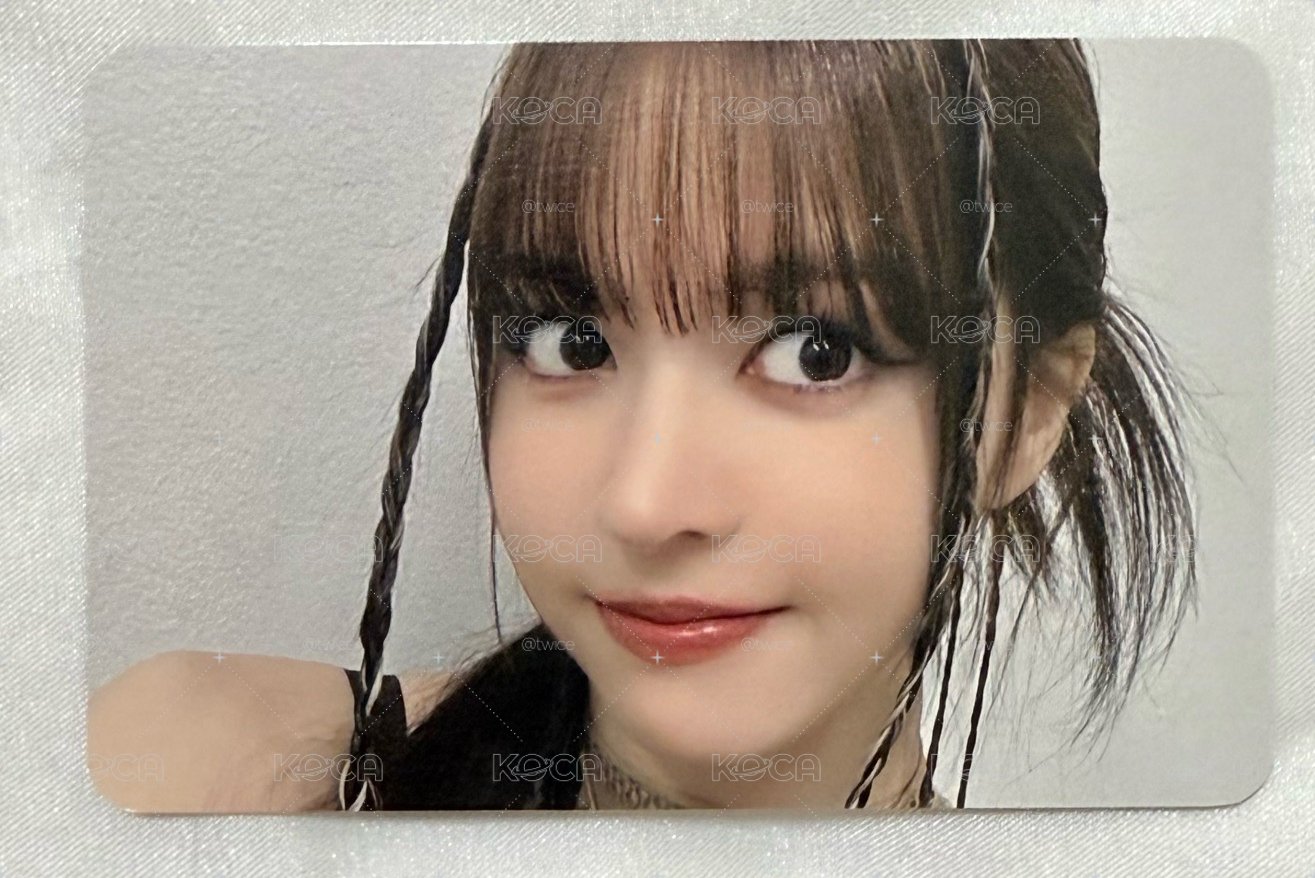 NMIXX LILY 橫版懟臉莉