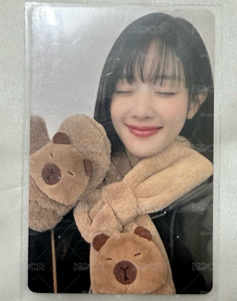 i-dle MINNIE YZY8.0 卡皮巴拉妮
