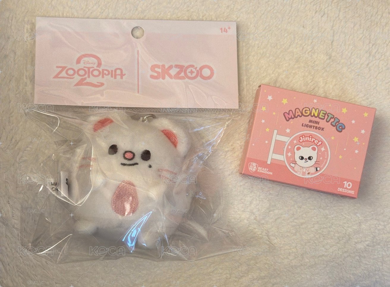SKZOO台北快閃 小貂胖娃+燈箱
