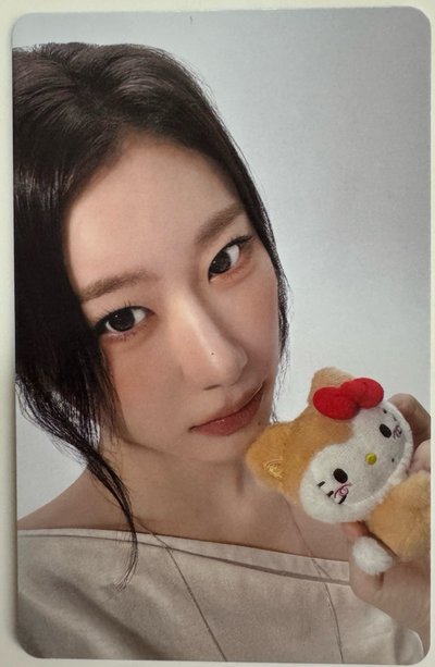 ITZY 塔店滿額卡 彩領
