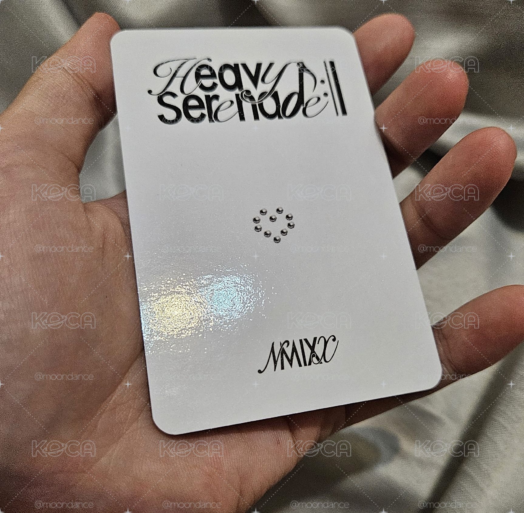 NMIXX 小夜曲 ms 隨機卡 莉莉 臉頰比心 比愛心，近全新，正反面無瑕疵