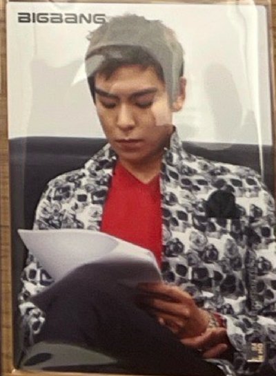 T.O.P. 綠骷髏小卡