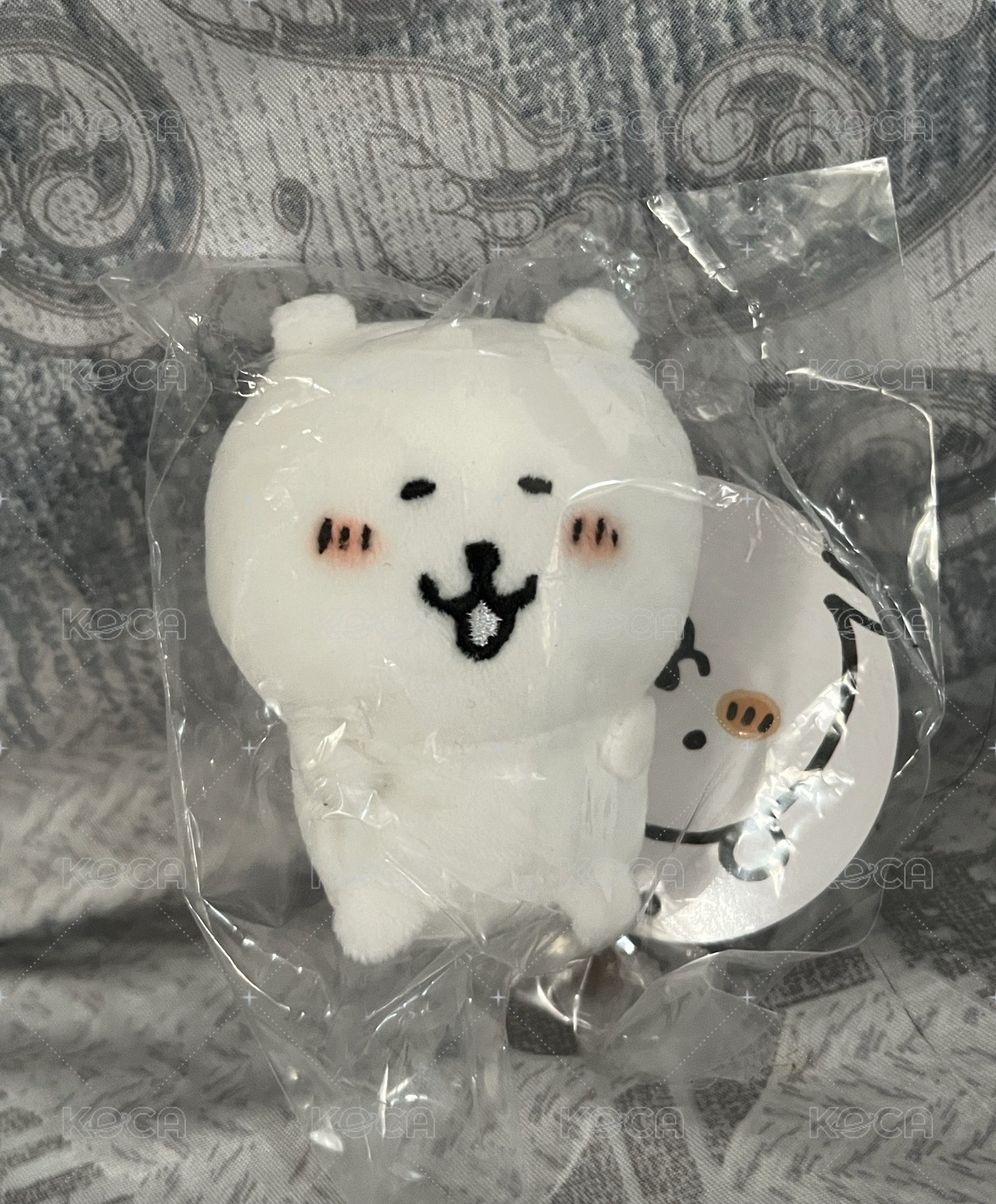 害羞手玉熊