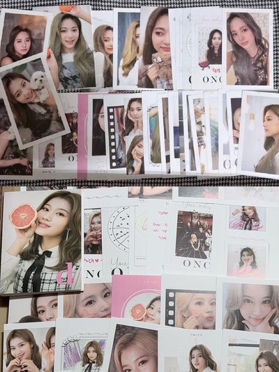 （現貨套出紗瑜各一套共56張 可當日寄出）TWICE 早期 dicon d社 雜誌 sana 湊崎紗夏 周子瑜 大卡