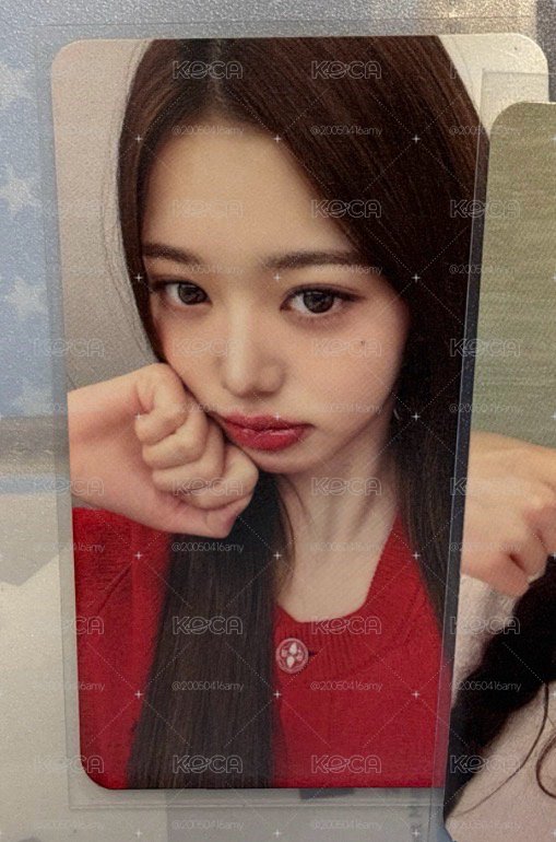 娜娜米紅衣員