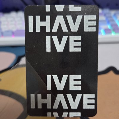 臉頰比心秋