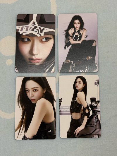 ITZY 三巡 隨機卡 彩領 有娜