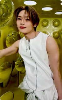 THIS & THAT hmv Z版 幸運卡 