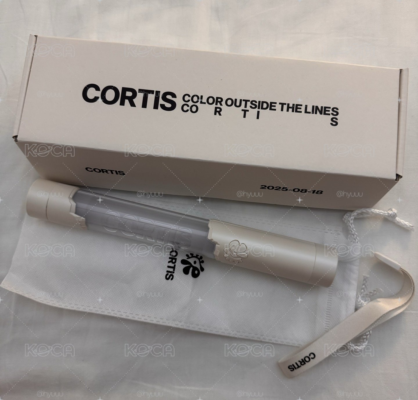 CORTIS 手燈（使用過一次）（已保留-玉）