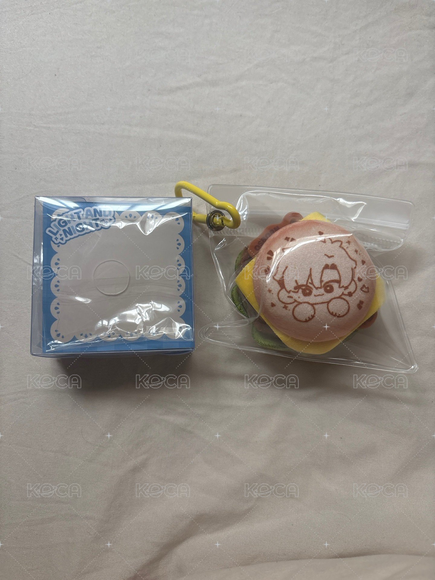 蕭逸裊裊情味毛絨徽章 有原包裝 送圖上小配件
