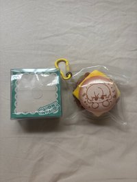 齊司禮裊裊情味毛絨徽章 有原包裝 送圖上小配件