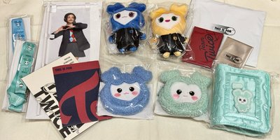 Twice 新國立 大卡 未拆