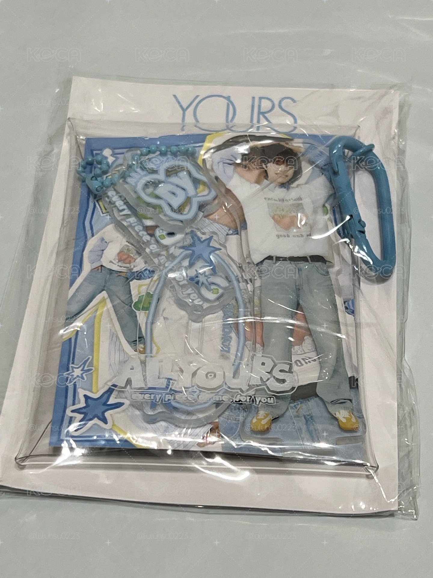 doyoung 道英yours 周邊 立牌掛包