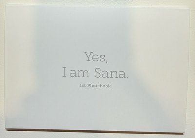 Yes I am Sana White & Black ver. 寫真集 紗寫真全套