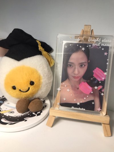 Jisoo 手燈卡