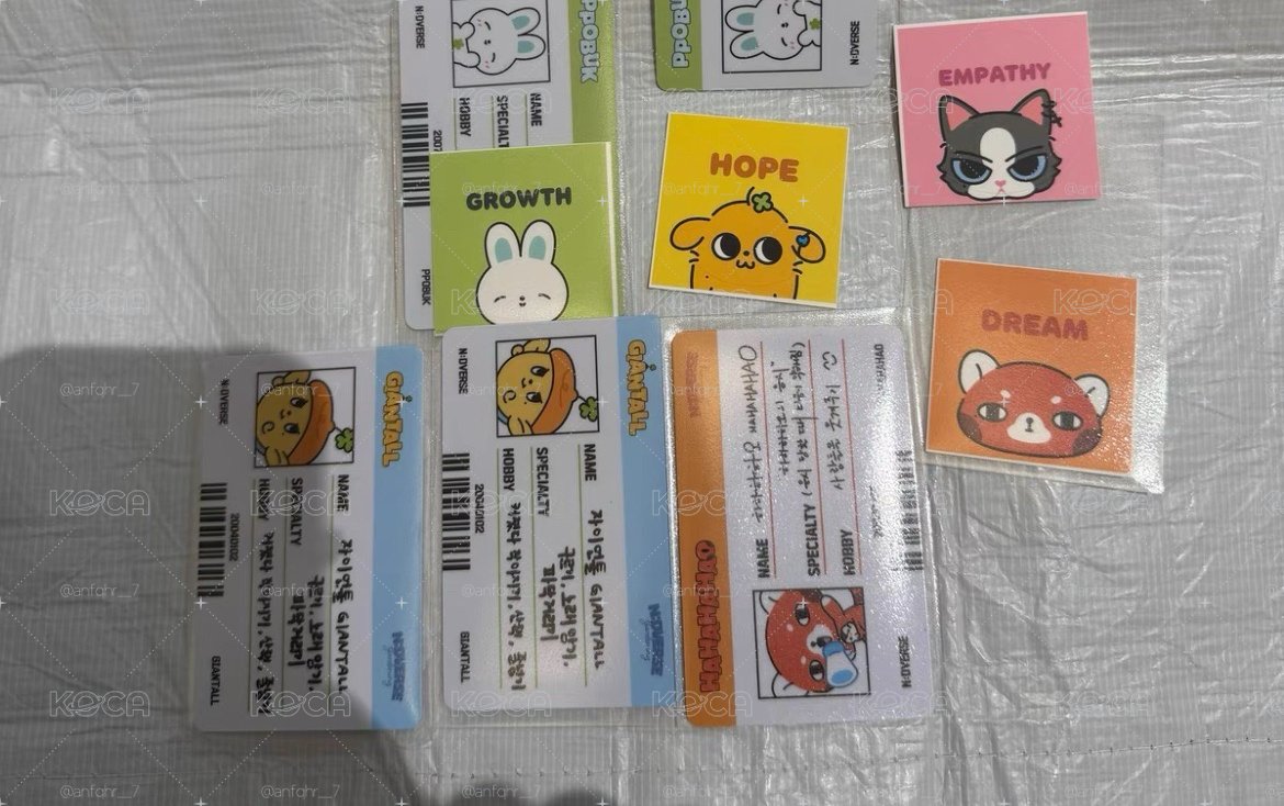 And2ble線下快閃入場禮 一套