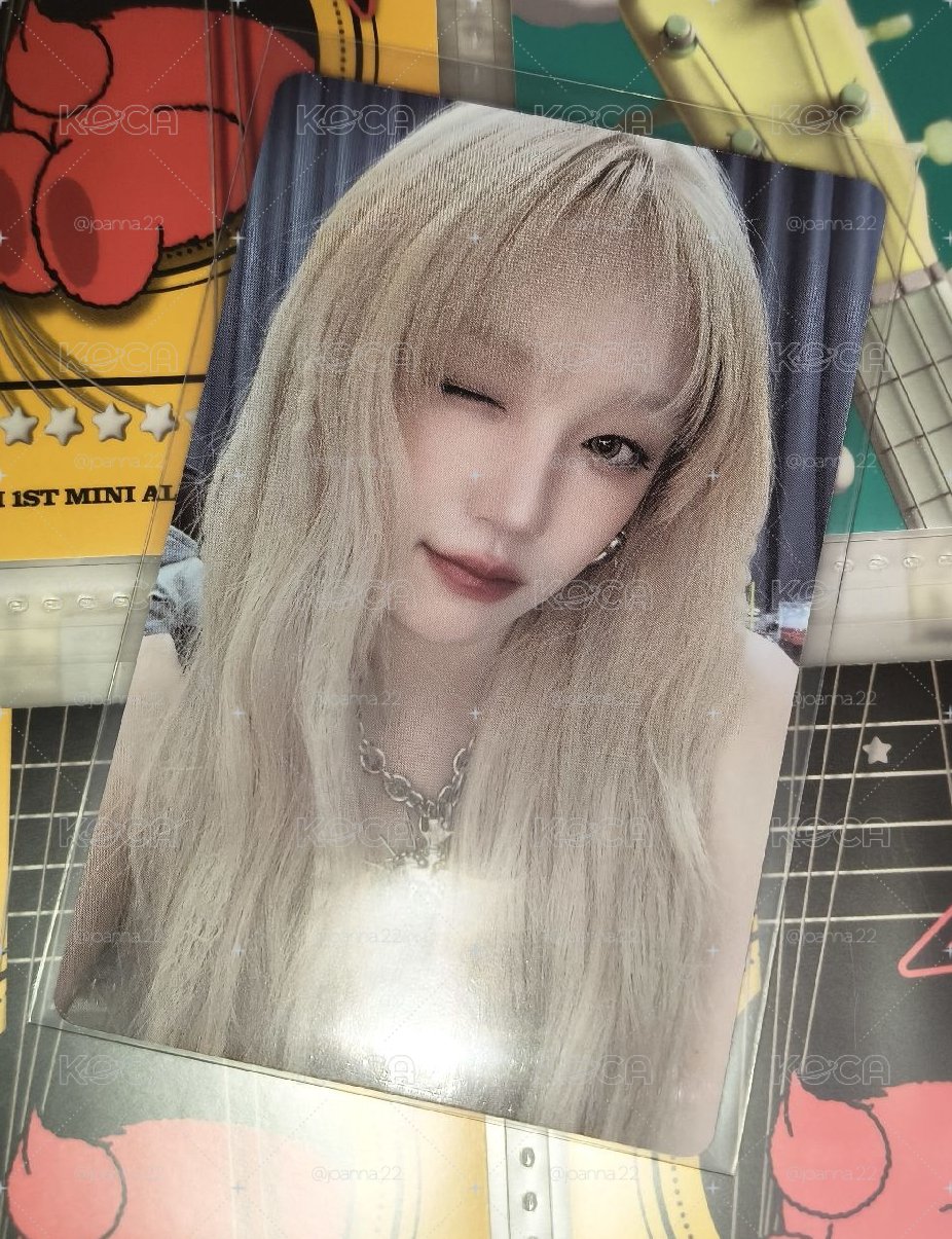 Yuqi 小卡