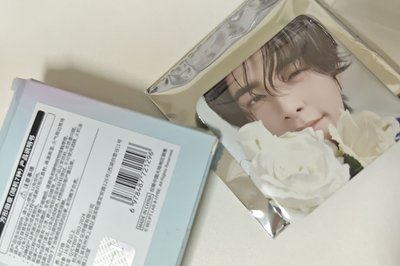 倫Cafe徽章和透卡