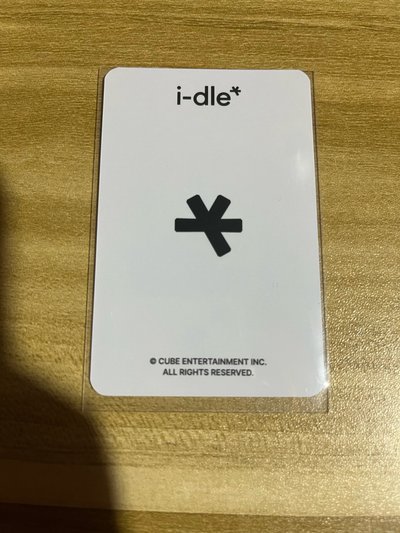 🏆 I-dle 手燈卡 米妮