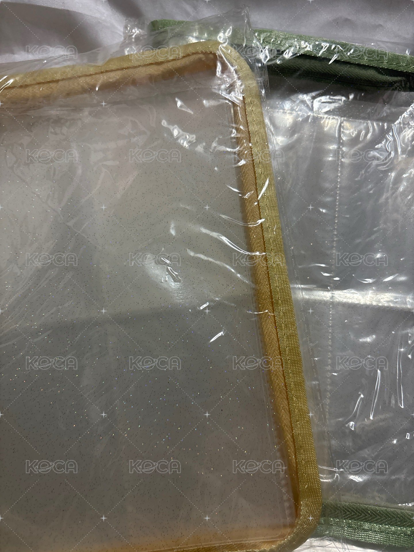 A5拉鍊活頁卡冊 含四格/兩格/單格內頁 共115張