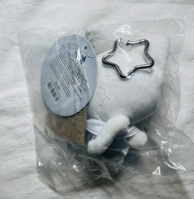銀白吊飾娃榮