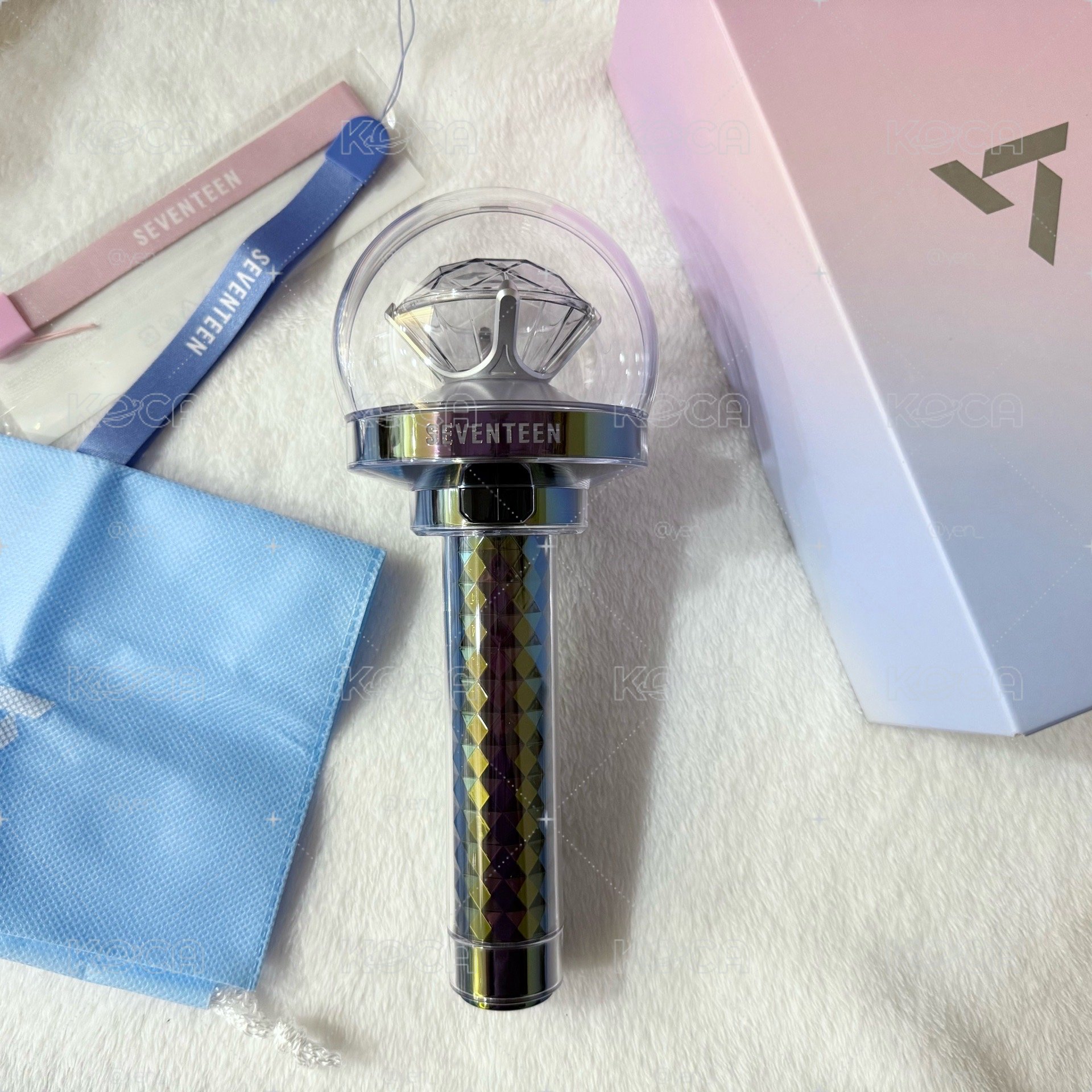 SEVENTEEN 三代手燈