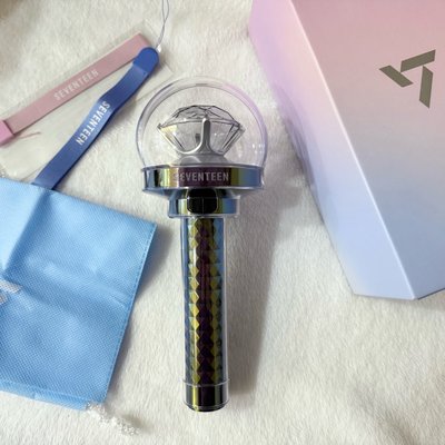 SEVENTEEN 三代手燈